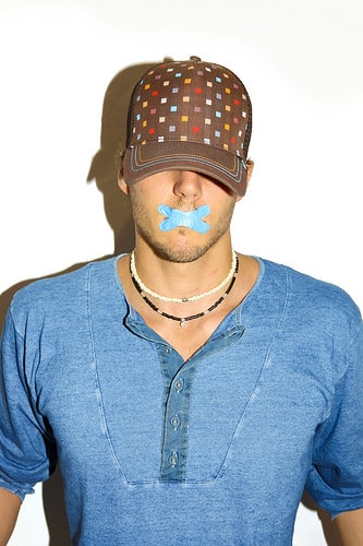 Taisez-vous ! Annoncer vos objectifs (à l'avance) vous rendra moins motivé